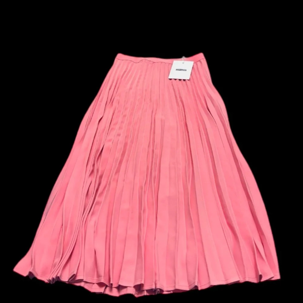 Brand new  Minimum skirt
